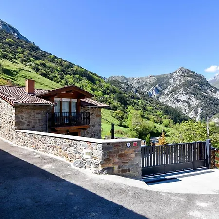 Espectacular Casa En La Montana * Lebena